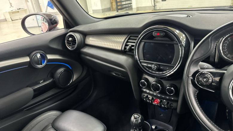 MINI Convertible 2.0 Cooper S Exclusive II 2dr Petrol Convertible